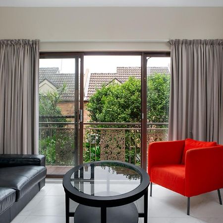 Spacious 3-Bed Townhouse In Stylish Balmain Sydney Exterior photo